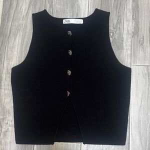 Zara Black Sleeveless Button-Up Knit Tank